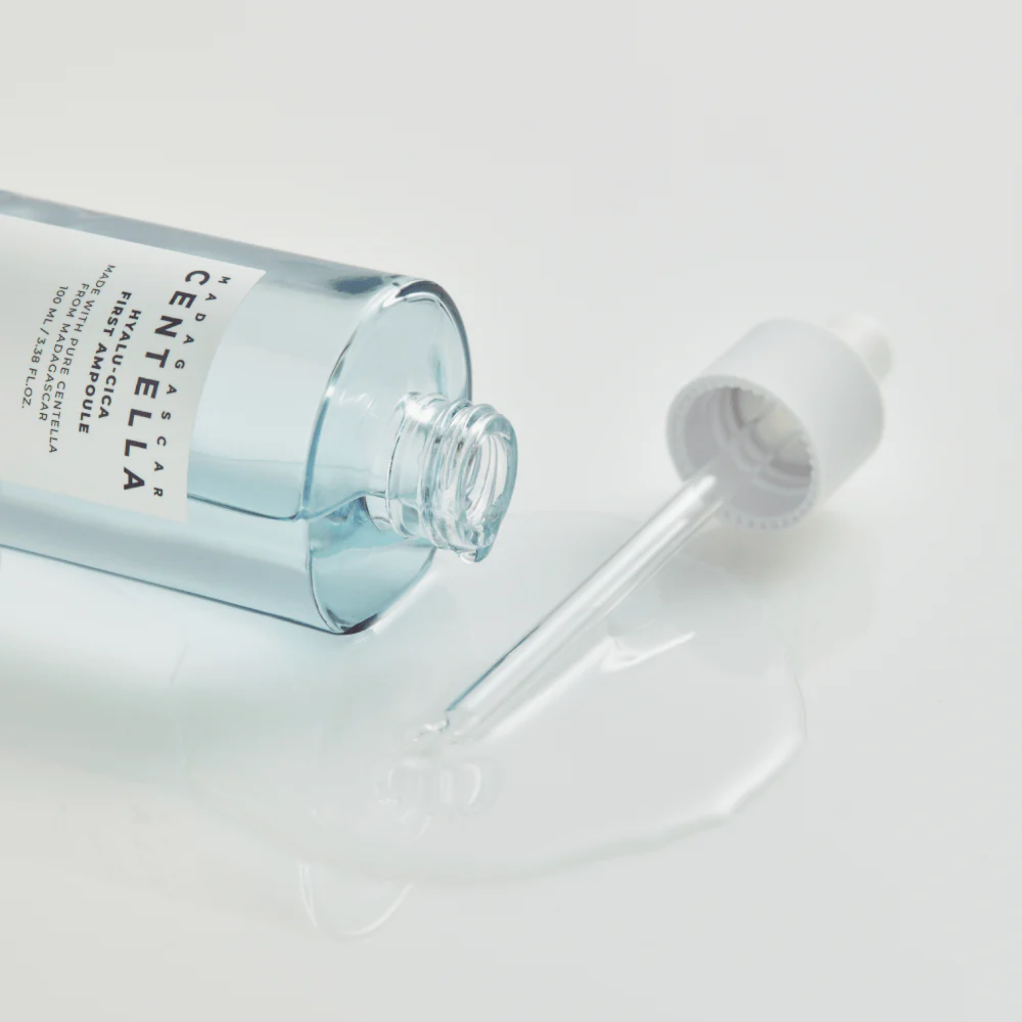 SKIN1004 - Ampoule Centella Hyalu - Cica de Madagascar – Apaiser, hydrater & réparer de la marque SKIN1004