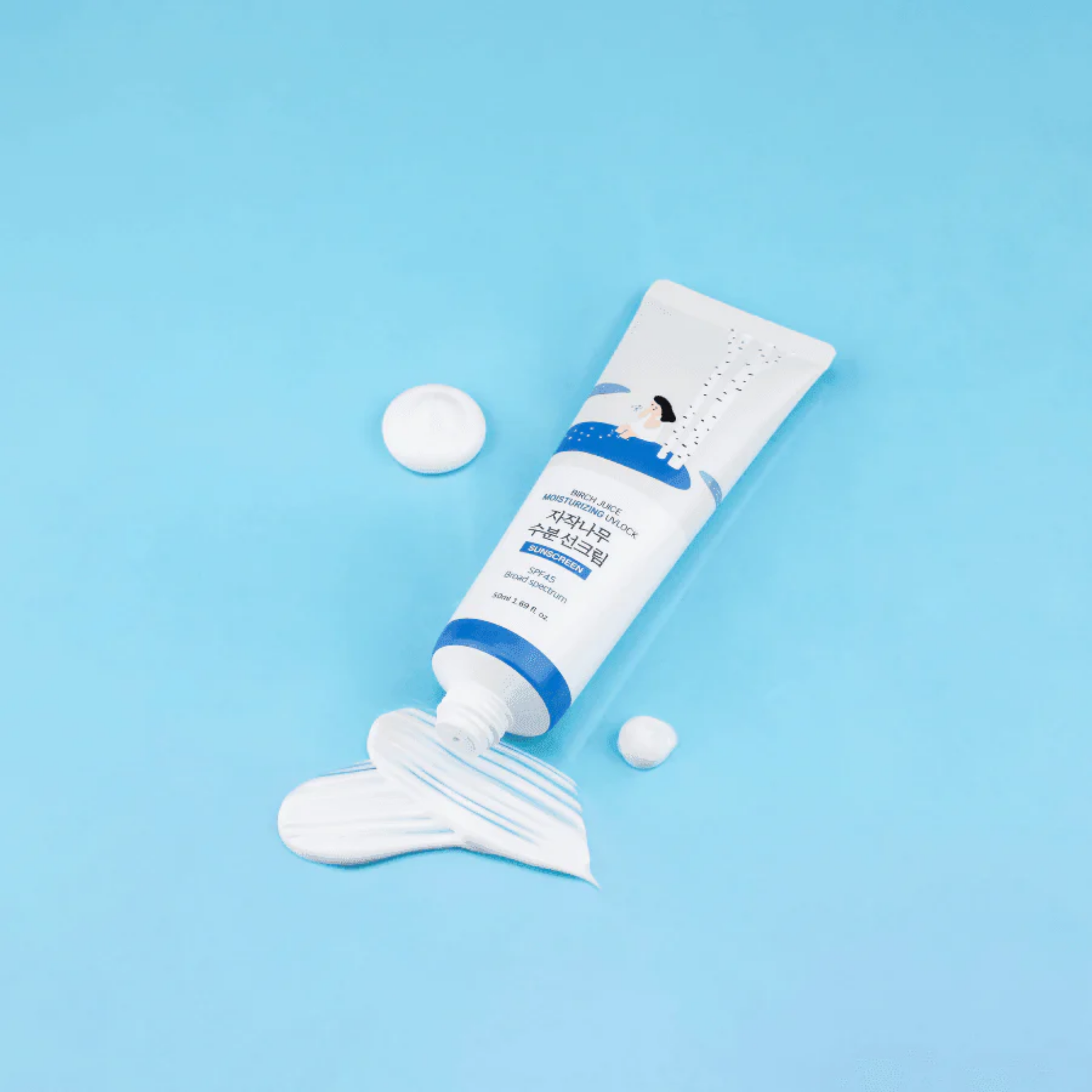 Crème solaire hydratante au jus de bouleau SPF50+ PA++++ de la marque Round Lab