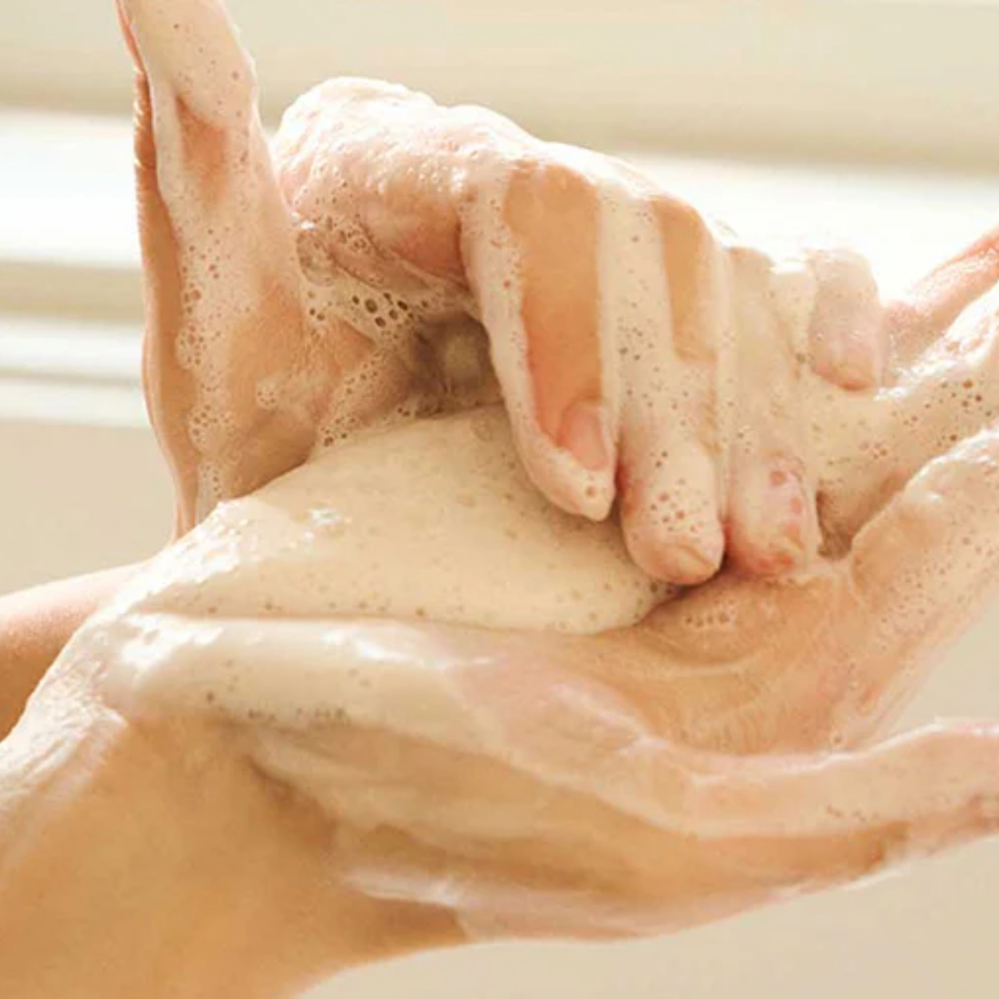 Mousse Ampoule Centella de Madagascar de la marque SKIN1004